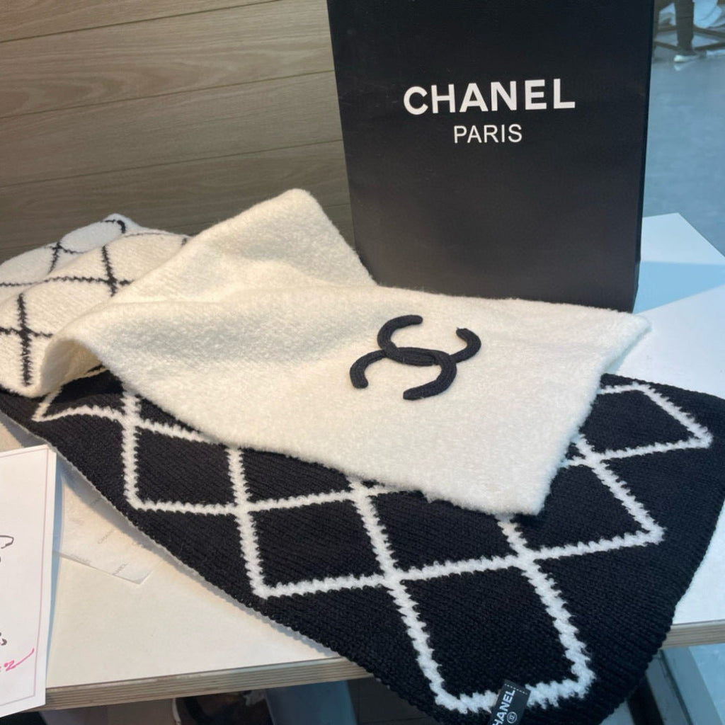 CHANEL 25S SCARF 180 IN CASHMERE 883365