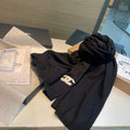CHANEL 25S SCARF 200 IN WOOL 989888