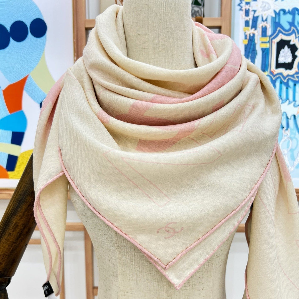 CHANEL 25S SCARF 135 IN CASHMERE SILK 737234
