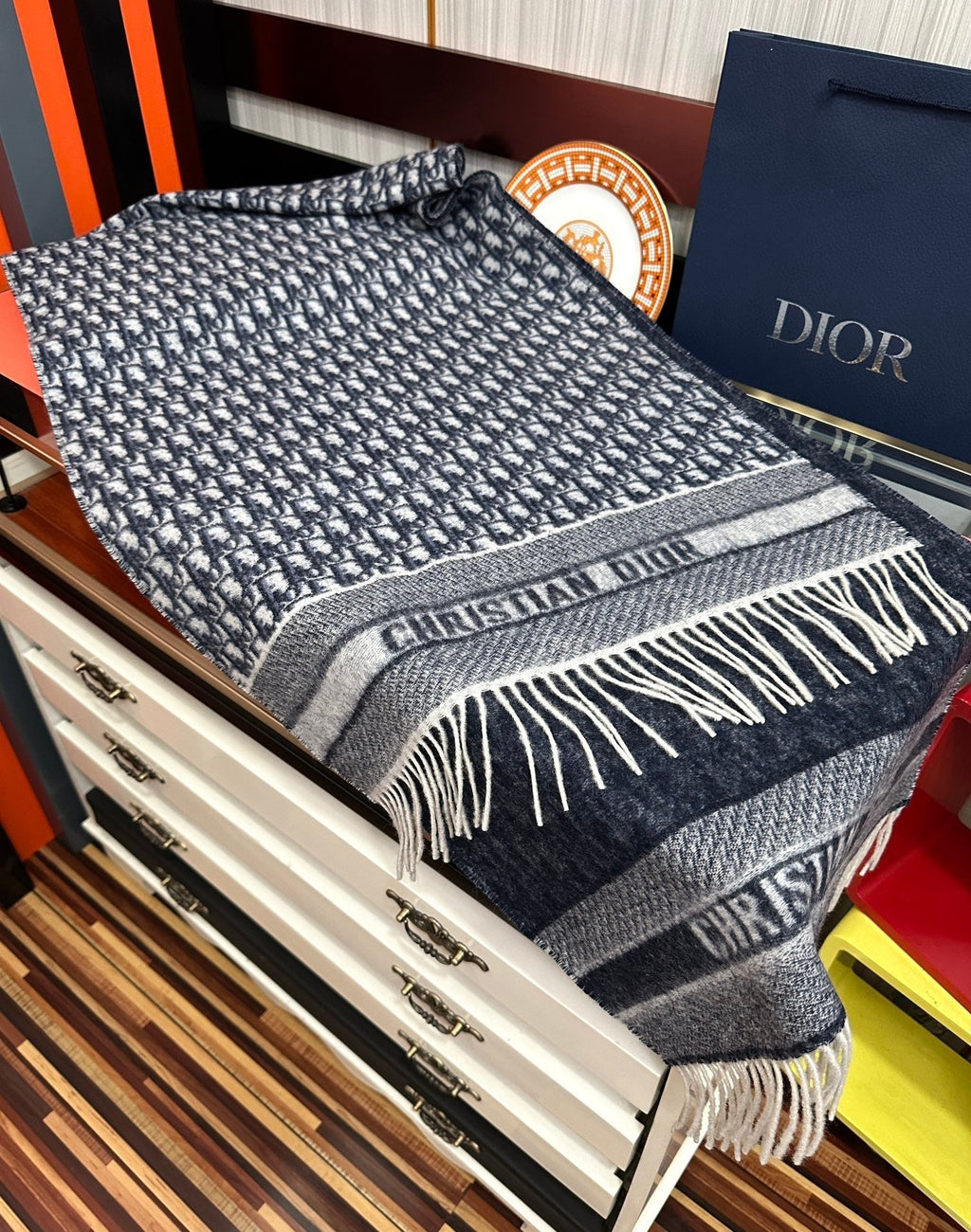 DIOR OBLIQUE 190 CM SCARF IN BLACK MIX WHITE TECHNICAL CASHMERE 415486
