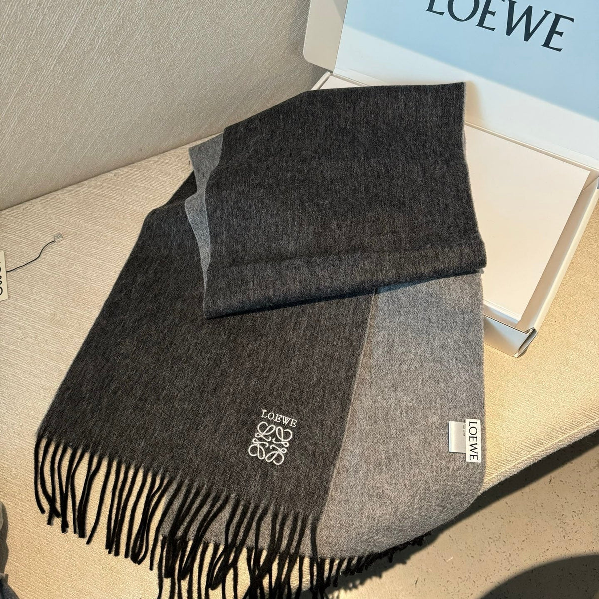 LOEWE 25S SCARF 180 IN CASHMERE 860066