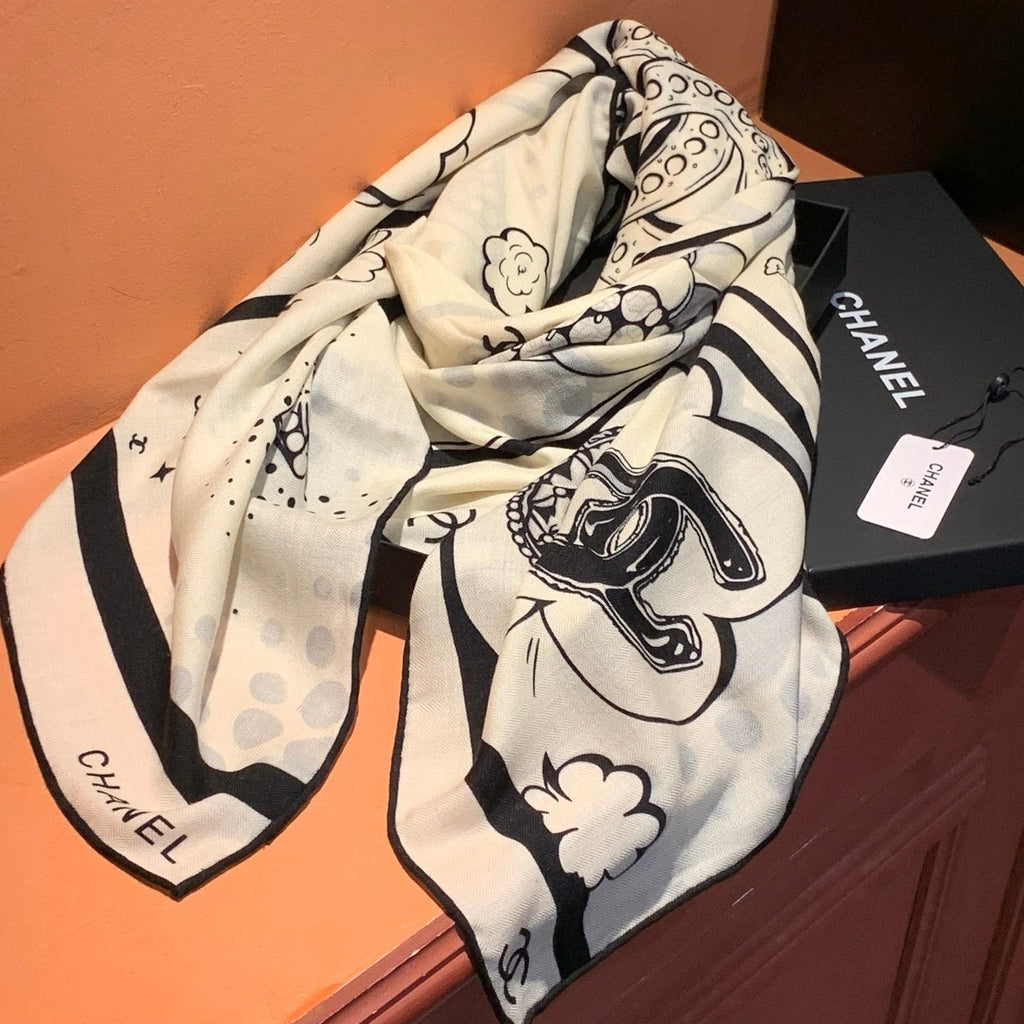 CHANEL 25S SCARF 140 IN SILK AND CASHMERE 931994