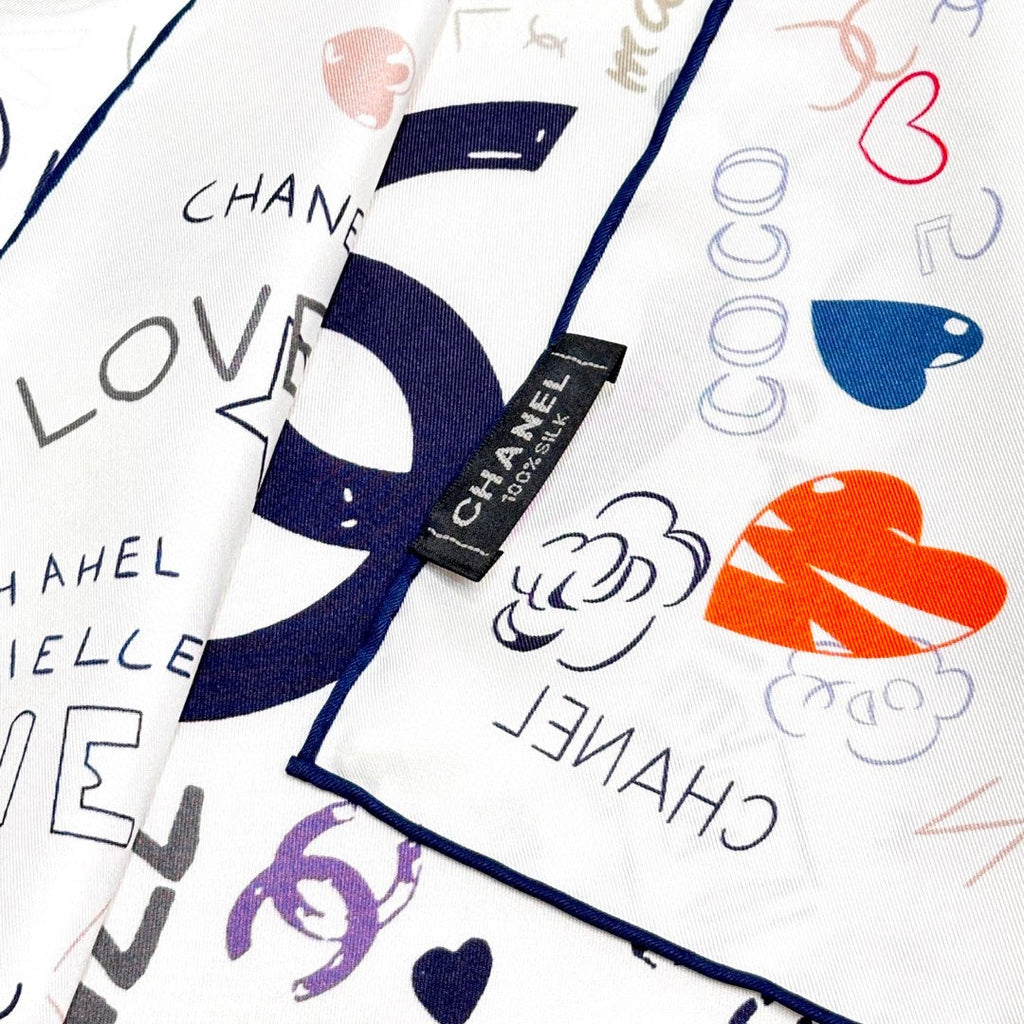 CHANEL 25S SCARF 90 IN SILK 730662