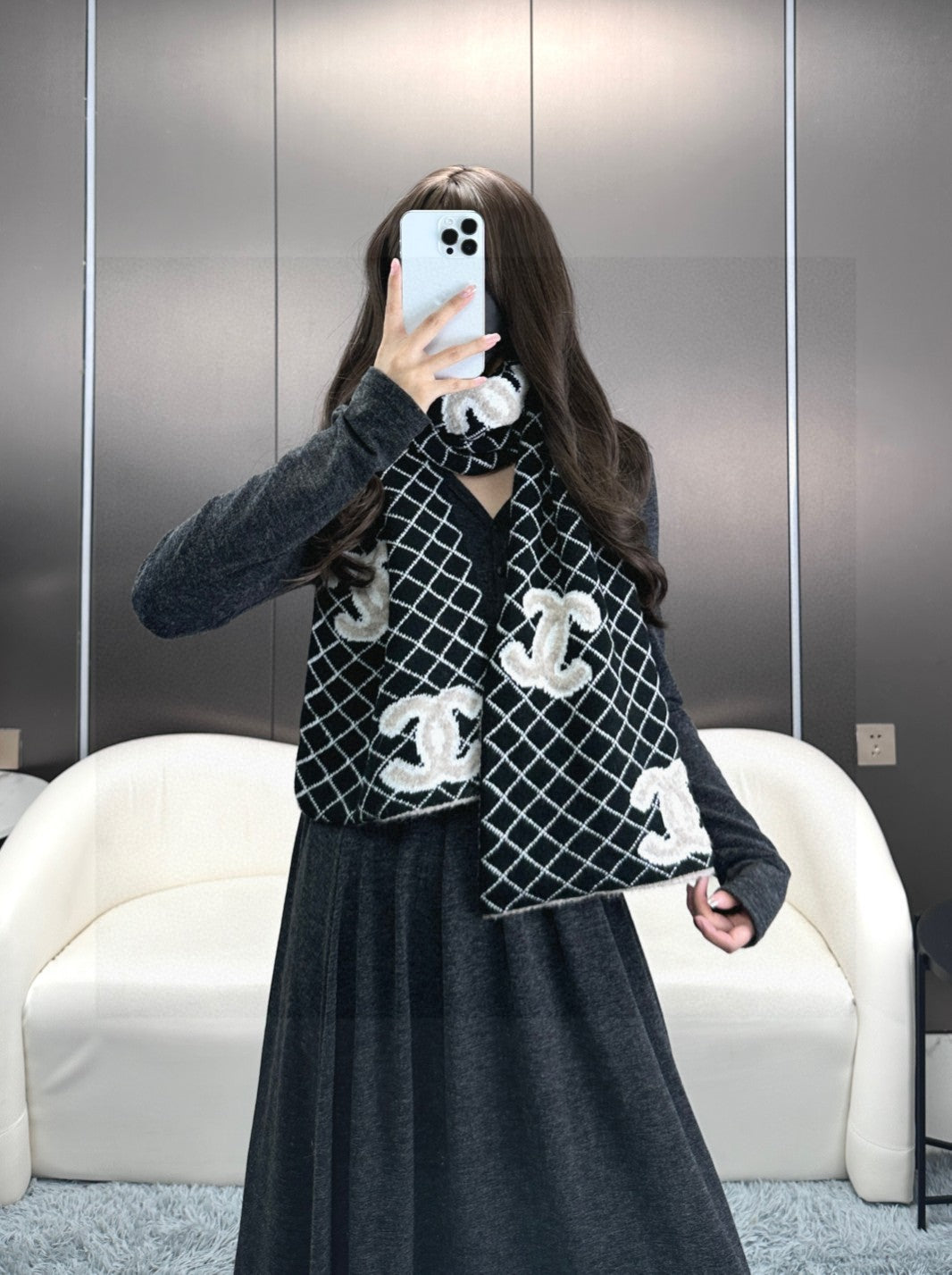 CHANEL 25S SCARF 185 IN CASHMERE 721525