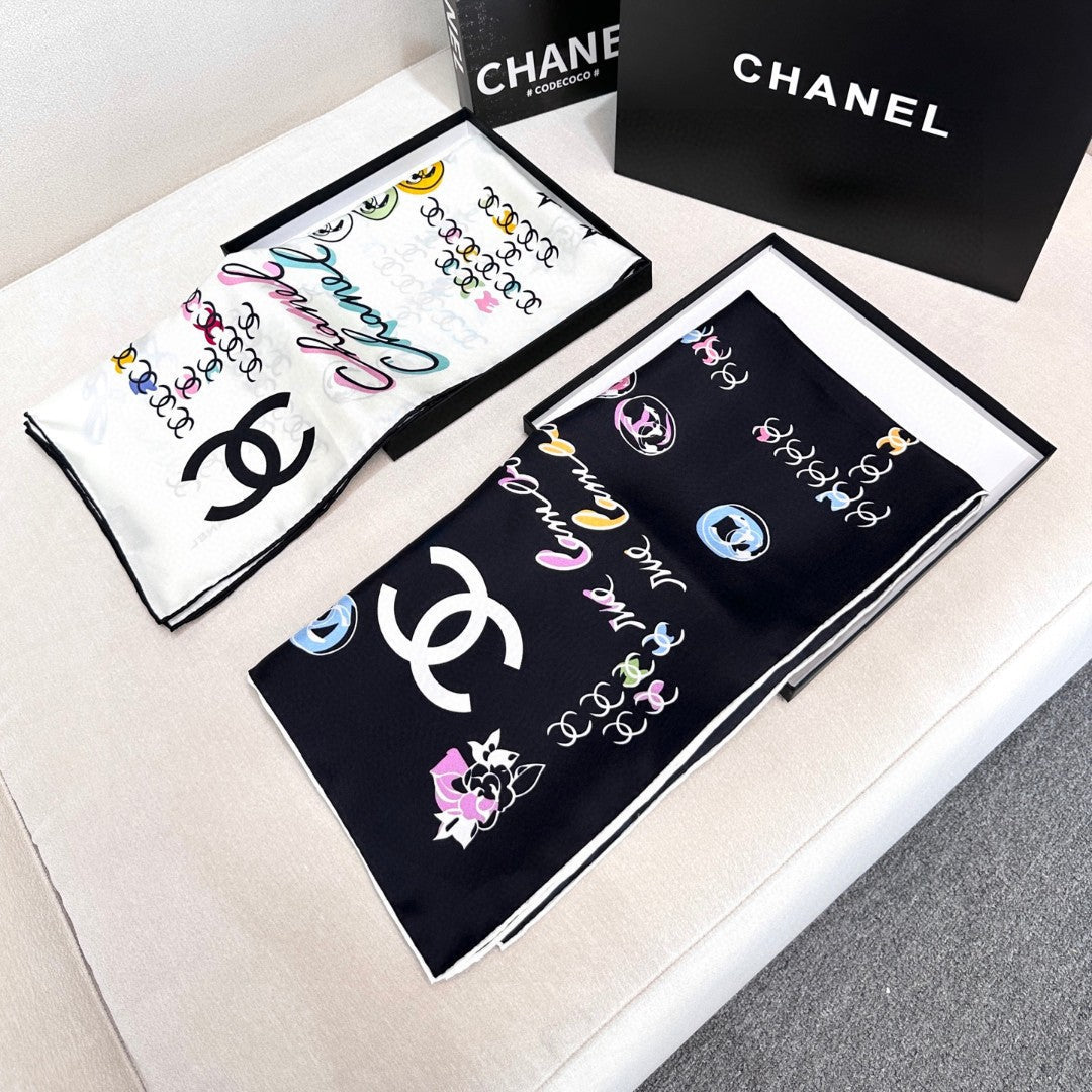 CHANEL 25S SCARF 90 IN SILK 735829