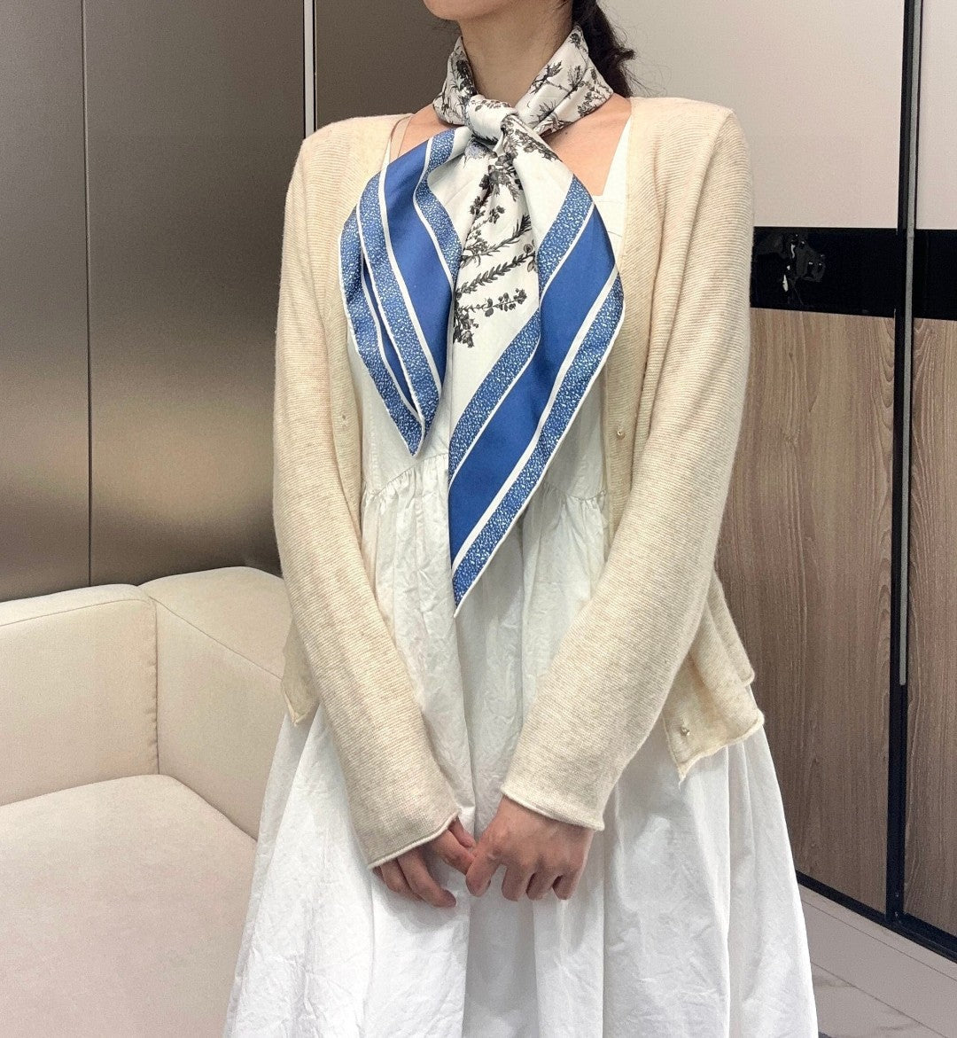 DIOR SCARF 90 CM IN SILK FABRIC 702042