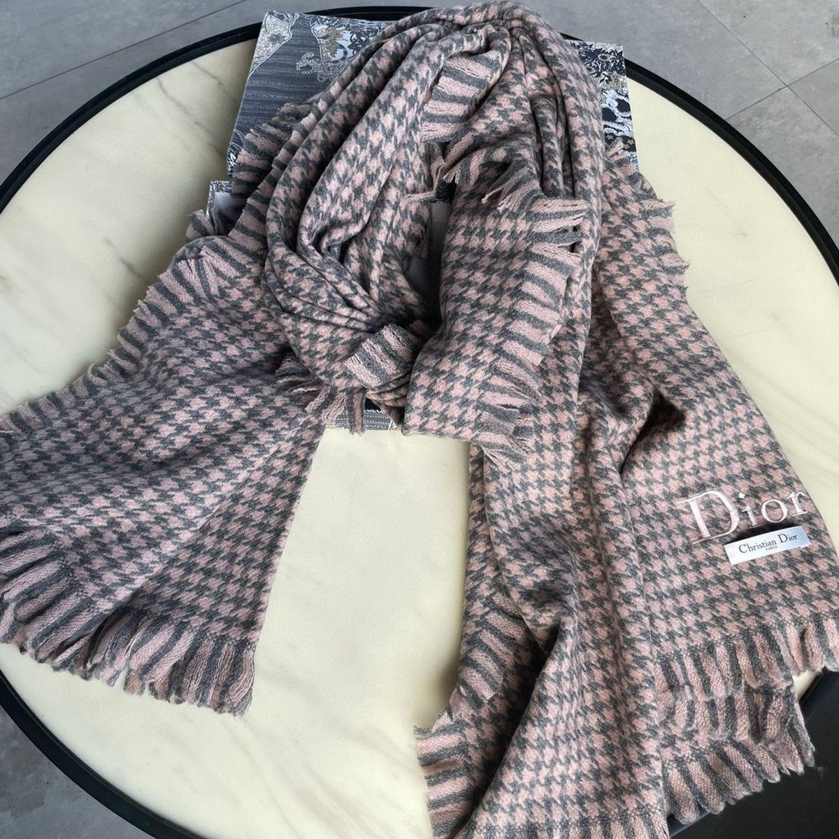 DIOR HOUNDSTOOTH SCARF 200 CM IN CAMEL BROWN WOOL 416827