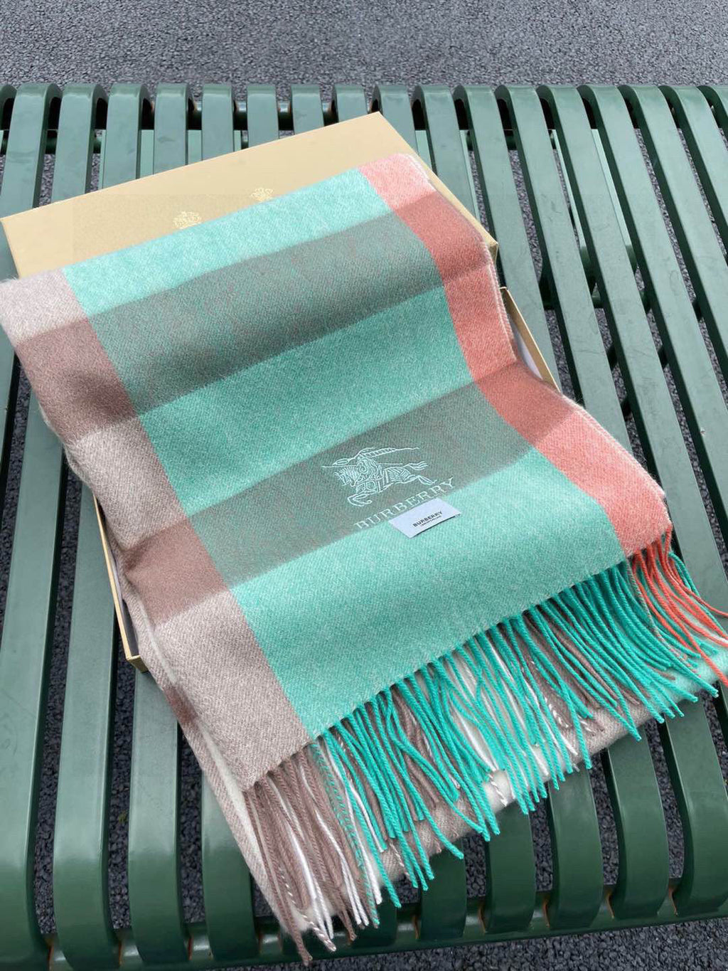 BURBERRY BBR SCARF 200 CM IN CASHMERE 538290