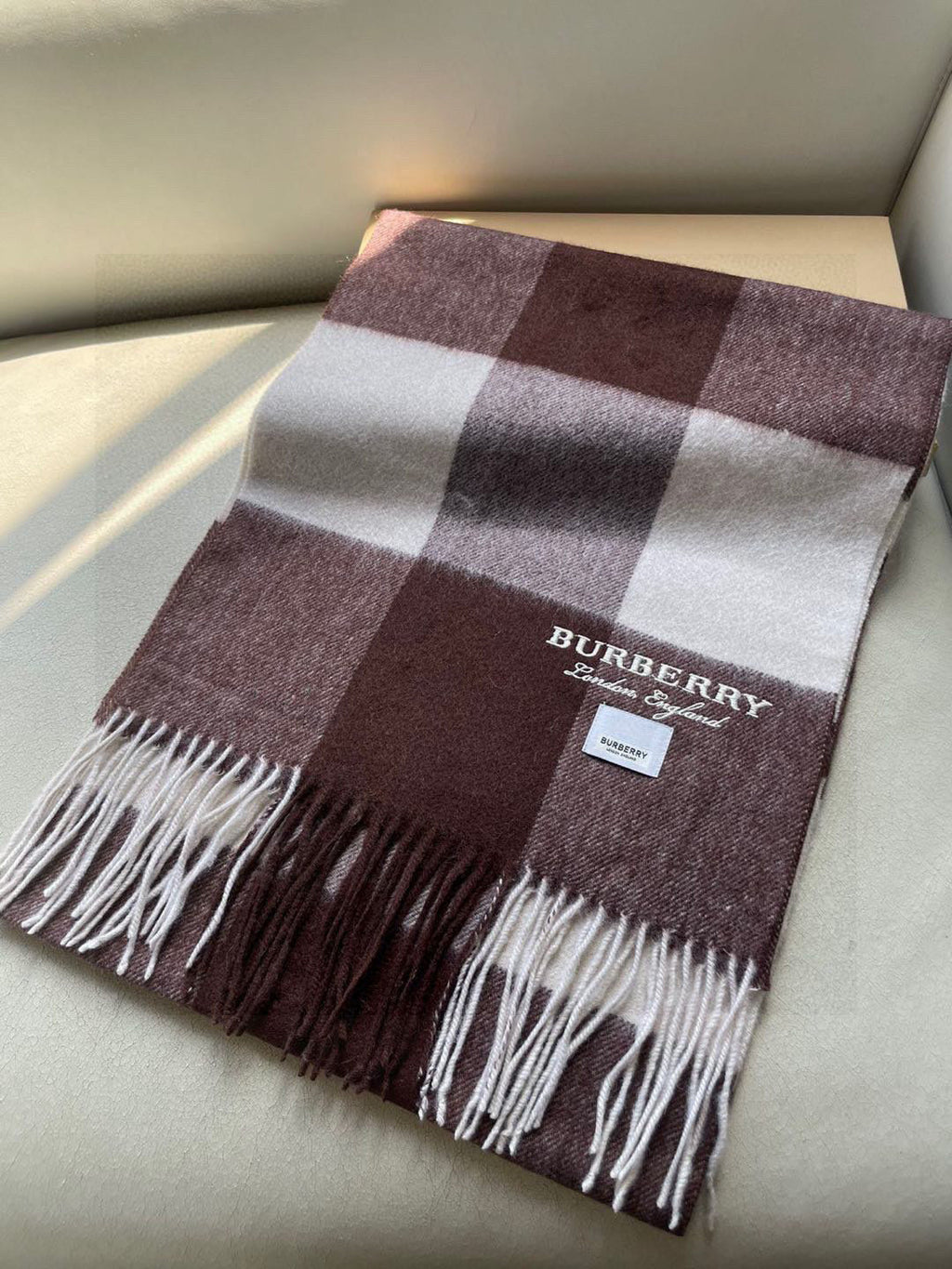 BURBERRY BBR SCARF 180 CM IN CASHMERE 538302